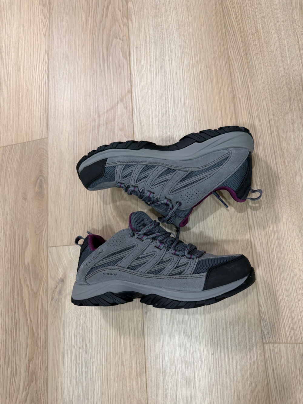 New - Columbia Women's Crestwood Hiking Shoes